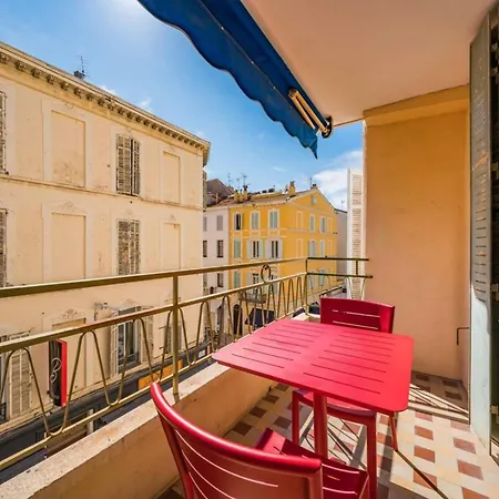 Wonderful One Bedroom In The Heart Of *